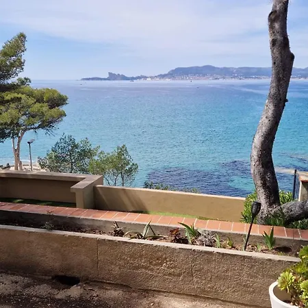 Grande Maison Au Bord De Climatisee Avec Piscine *