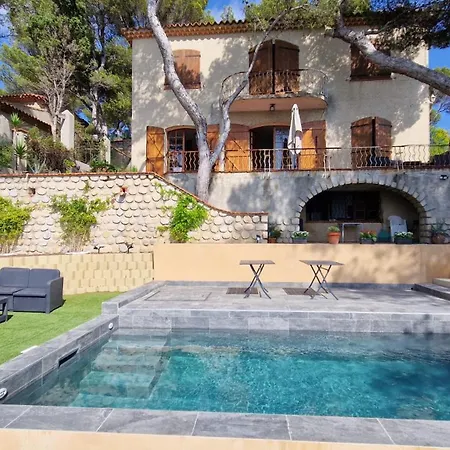 Villa Grande Maison Au Bord De Climatisee Avec Piscine