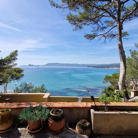 Βίλα Grande Maison Au Bord De Climatisee Avec Piscine Saint-Cyr-sur-Mer